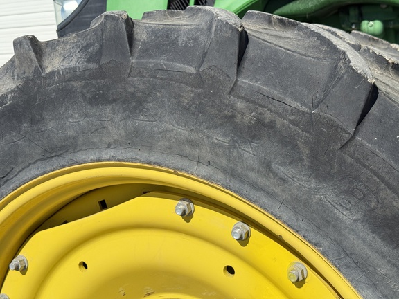 2014 John Deere 8285R Tractor