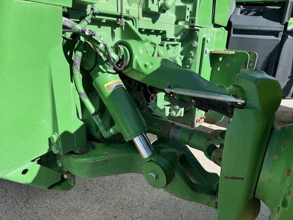 2014 John Deere 8285R Tractor