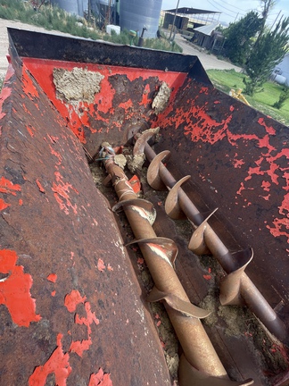 2014 Misc 8124 Manure Spreader