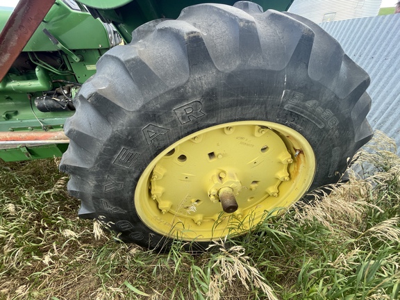 1969 John Deere 4020 Tractor