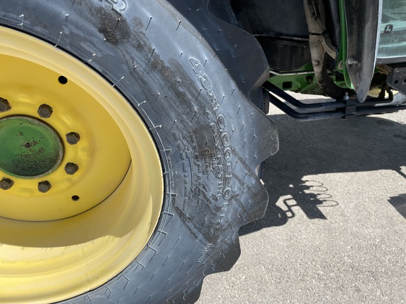 2022 John Deere 3046R Tractor Compact