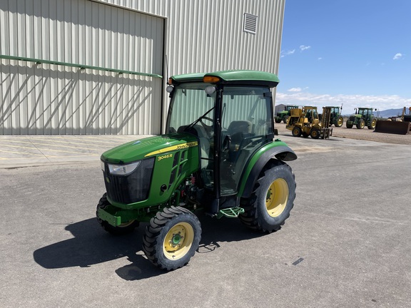 2022 John Deere 3046R Tractor Compact
