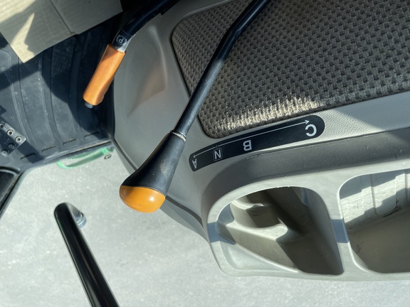 2022 John Deere 3046R Tractor Compact