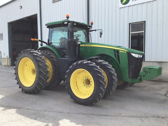 2015 John Deere 8320R Tractor