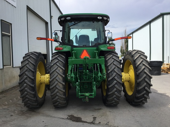 2015 John Deere 8320R Tractor