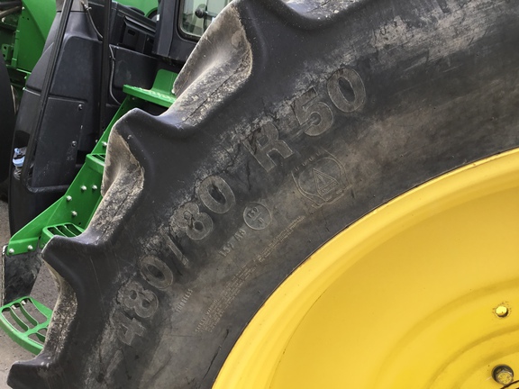 2015 John Deere 8320R Tractor