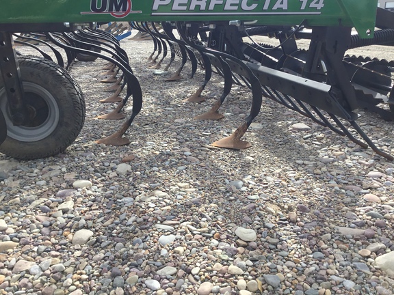 2025 Unverferth STP141401GA Field Cultivator