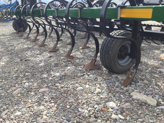 2025 Unverferth STP141401GA Field Cultivator