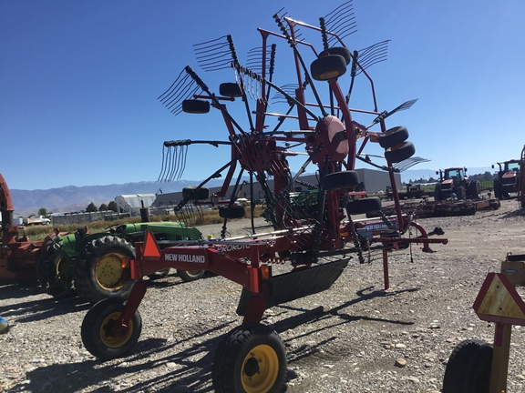 2022 New Holland ProRotor 3226 Rake