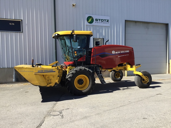 2024 New Holland Speedrower 260 Windrower