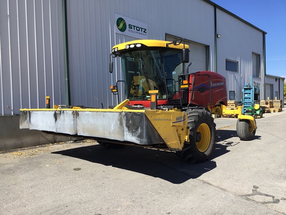 2024 New Holland Speedrower 260 Windrower