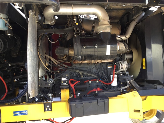 2024 New Holland Speedrower 260 Windrower