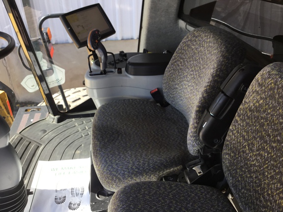 2022 New Holland Speedrower 260 Windrower