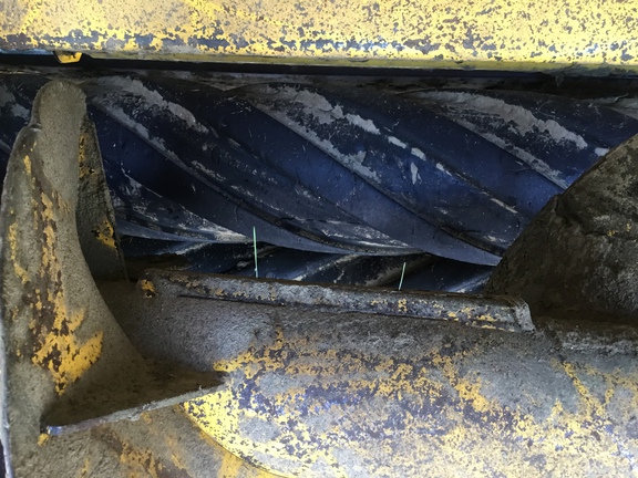 2022 New Holland Speedrower 260 Windrower