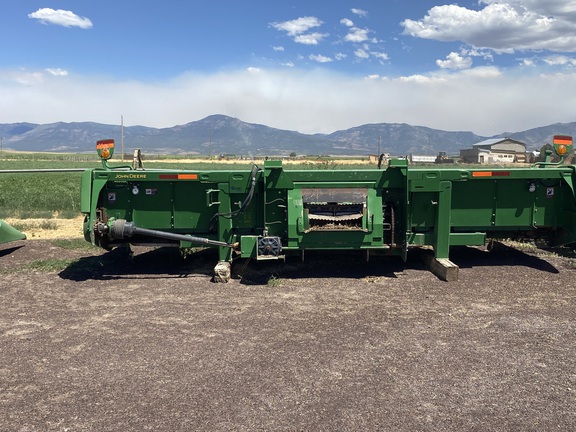 2014 John Deere 608C Header Corn Head