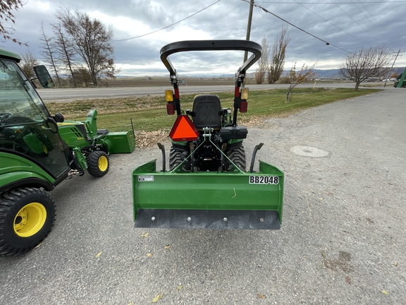 2023 John Deere 1025R Tractor Compact