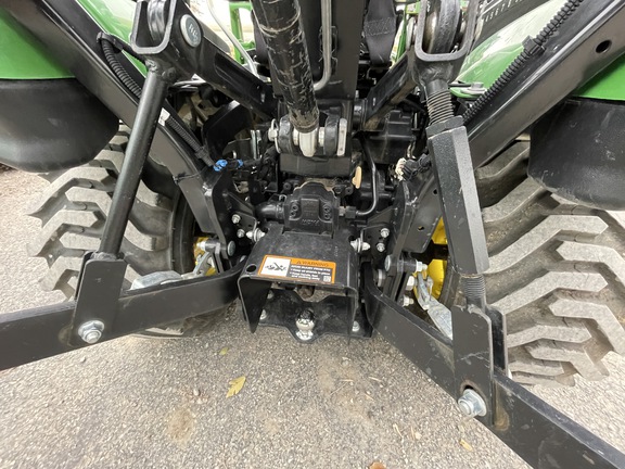 2023 John Deere 1025R Tractor Compact