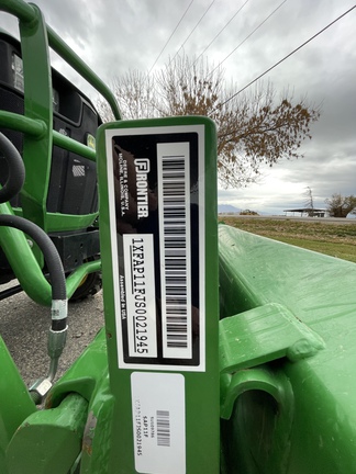 2023 John Deere 1025R Tractor Compact