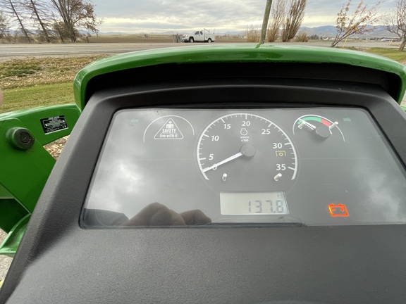 2023 John Deere 1025R Tractor Compact