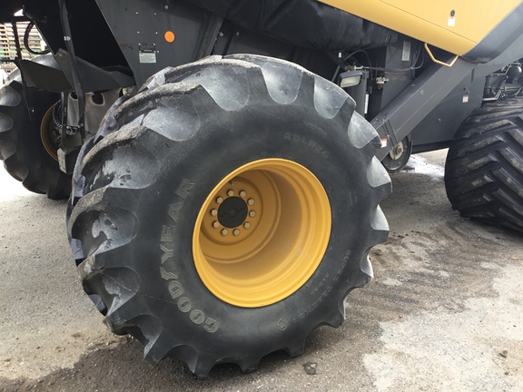 2012 CLAAS Lexion 770 Combine