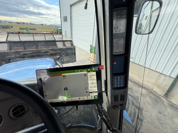 2005 New Holland TJ375 Tractor 4WD