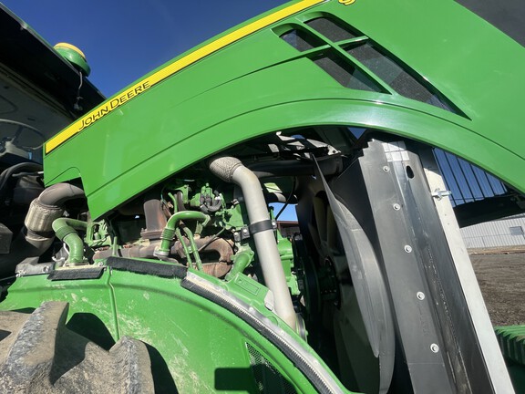 2021 John Deere 9520R Tractor 4WD