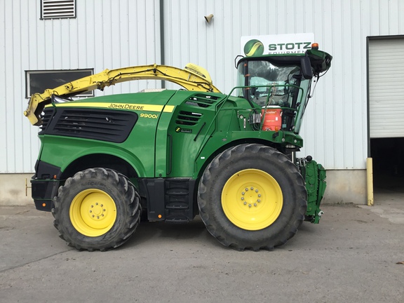 2021 John Deere 9900 Forage Harvester
