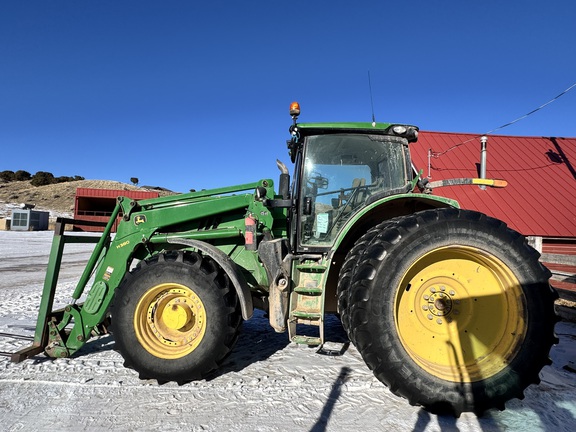 2016 John Deere 6175R Tractor