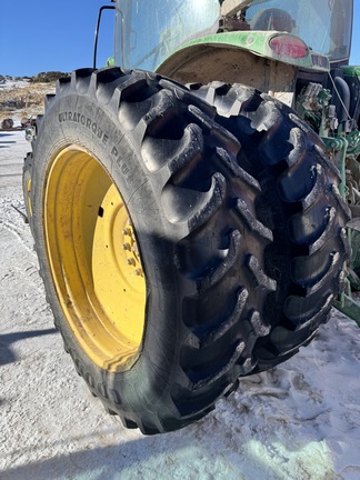 2016 John Deere 6175R Tractor