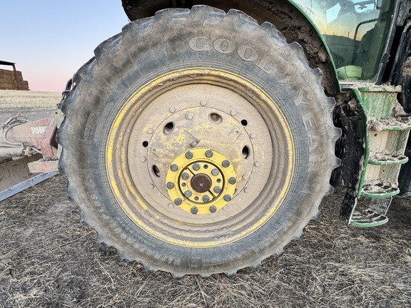 2014 John Deere 6175R Tractor