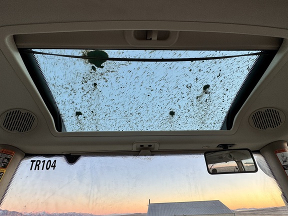 2014 John Deere 6175R Tractor