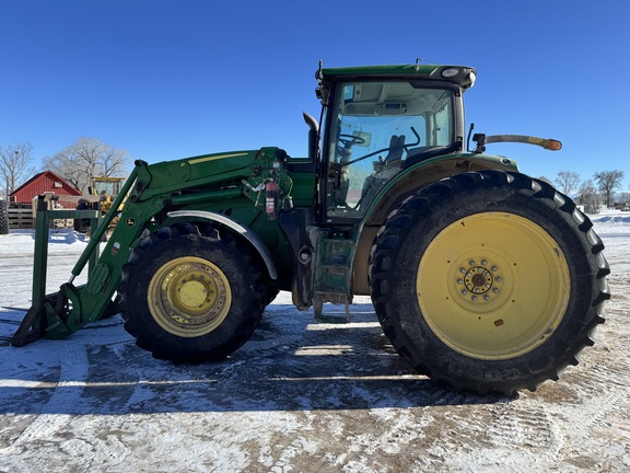 2017 John Deere 6175R Tractor