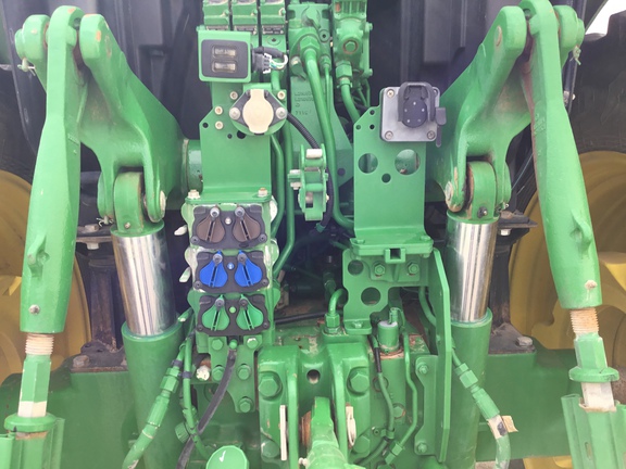 2017 John Deere 6175R Tractor