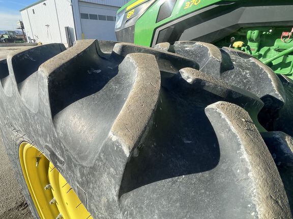 2021 John Deere 8R 370 Tractor