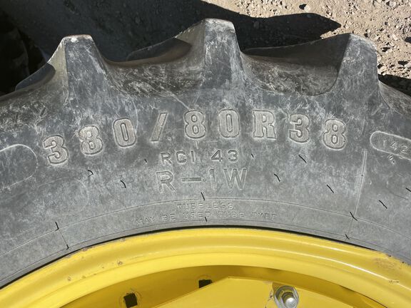 2021 John Deere 8R 370 Tractor