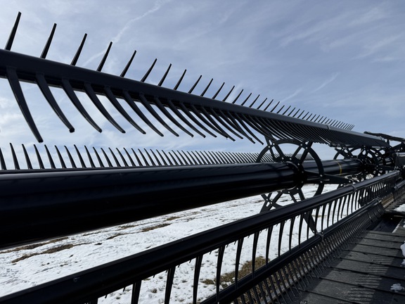 2023 Honey Bee GB36 Header Combine