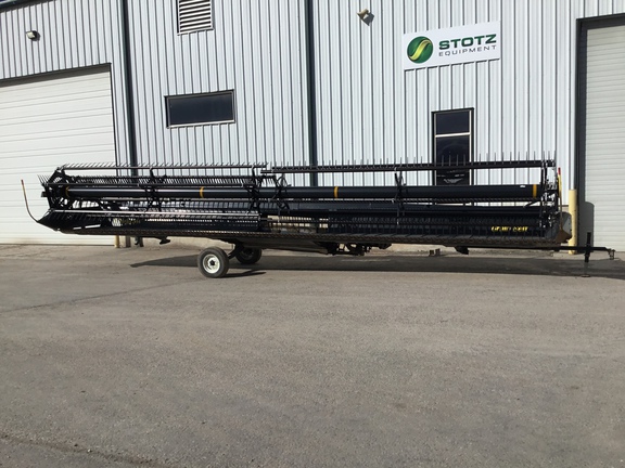 2023 Honey Bee GB36 Header Combine