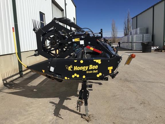2023 Honey Bee GB36 Header Combine