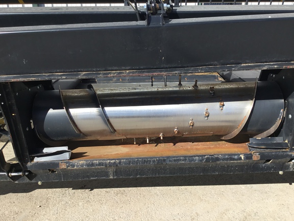 2023 Honey Bee GB36 Header Combine