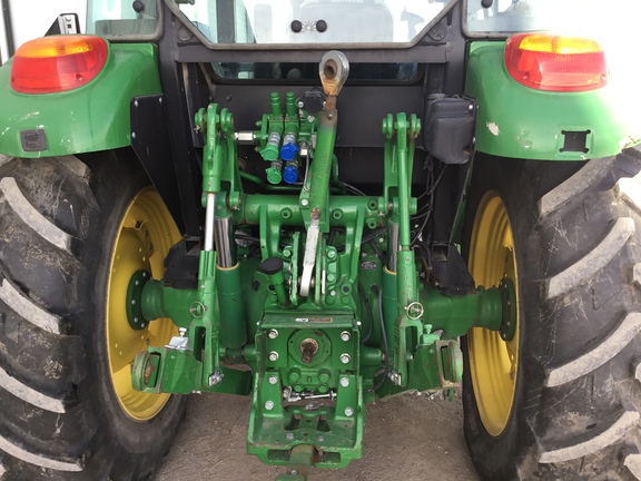 2018 John Deere 5115M Tractor