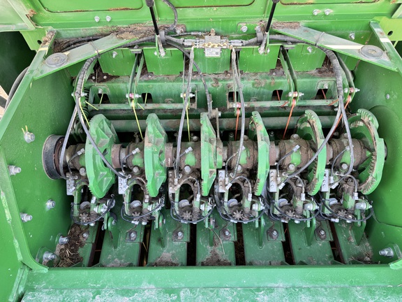 2019 John Deere L341 Baler/Big Square