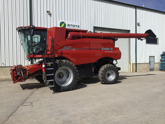 2023 Case IH 7250 Combine