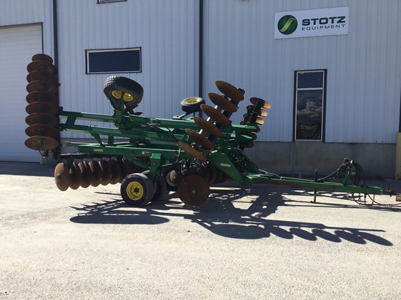 2003 John Deere 650 Disk