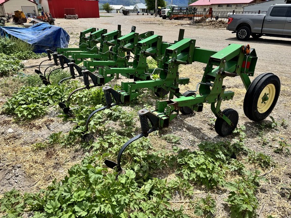 1997 John Deere 856 Cultivator RowCrop