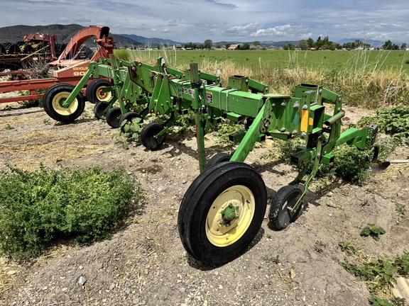 1997 John Deere 856 Cultivator RowCrop