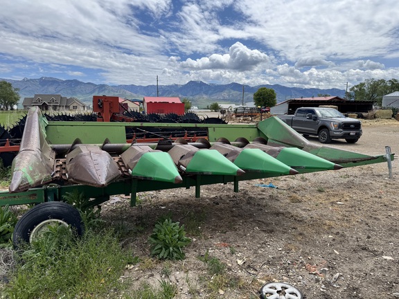 1990 John Deere 643 Header Corn Head
