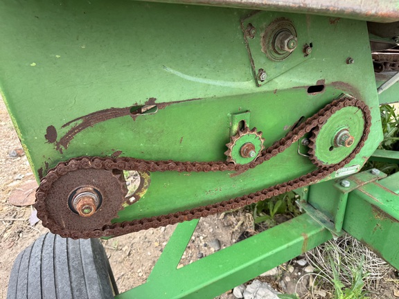 1990 John Deere 643 Header Corn Head