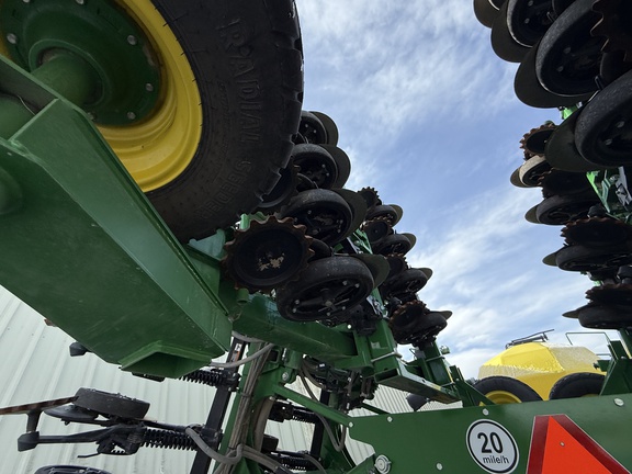 2024 John Deere 1910 Misc