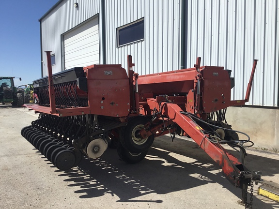 Case IH 5500 Drill