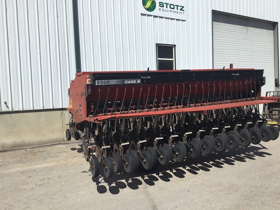 Case IH 5500 Drill